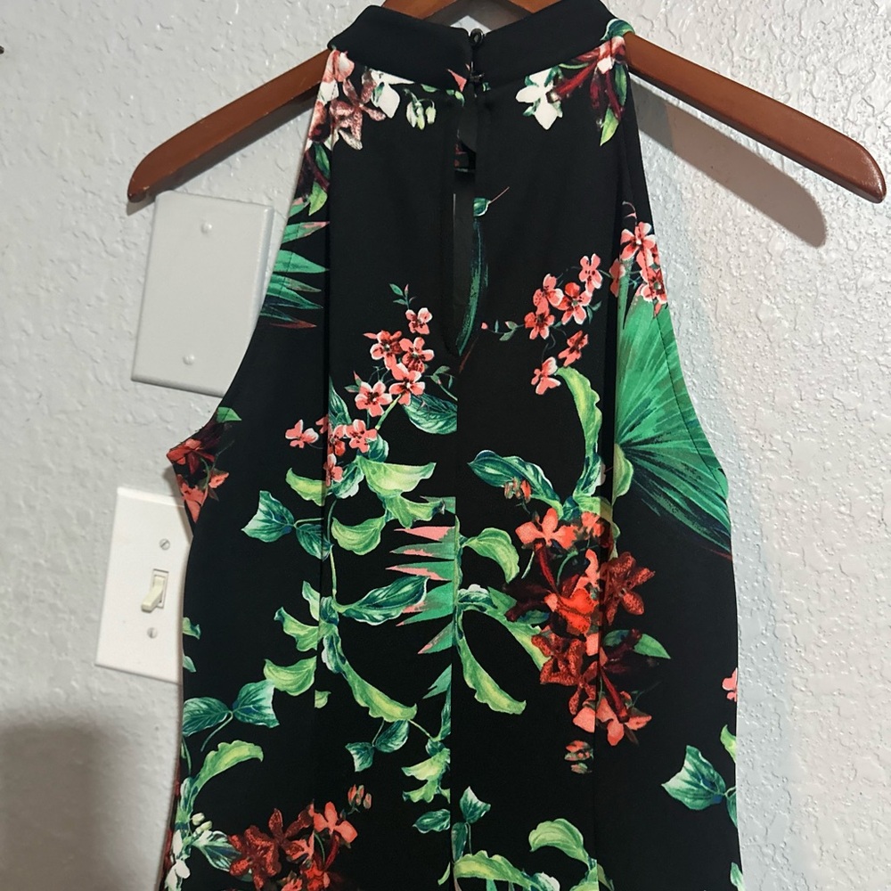 BOLD elements Black Floral Dress